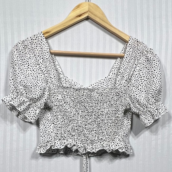 crop top - Picture 2 of 8